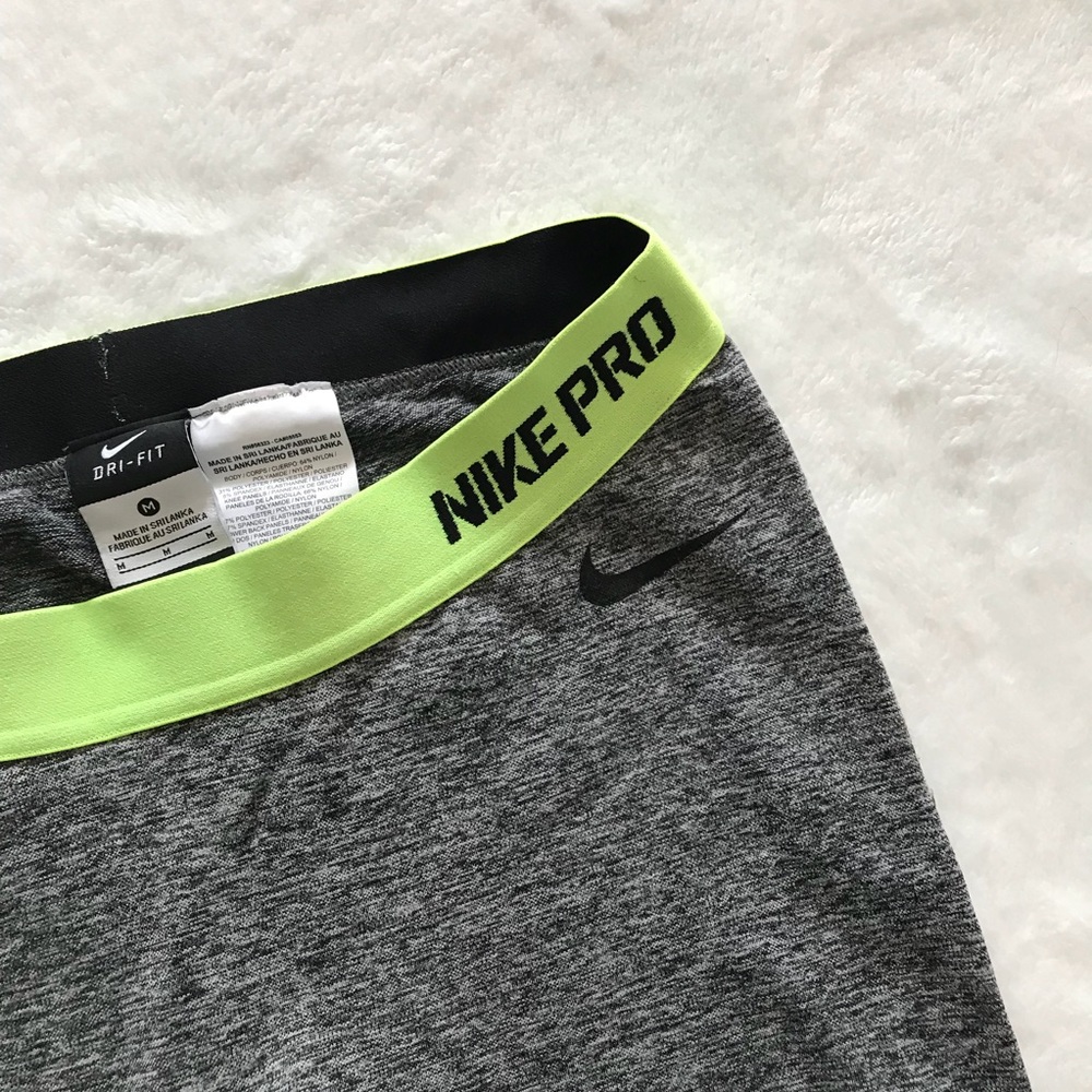 Nike Pro Training Leggings View 5